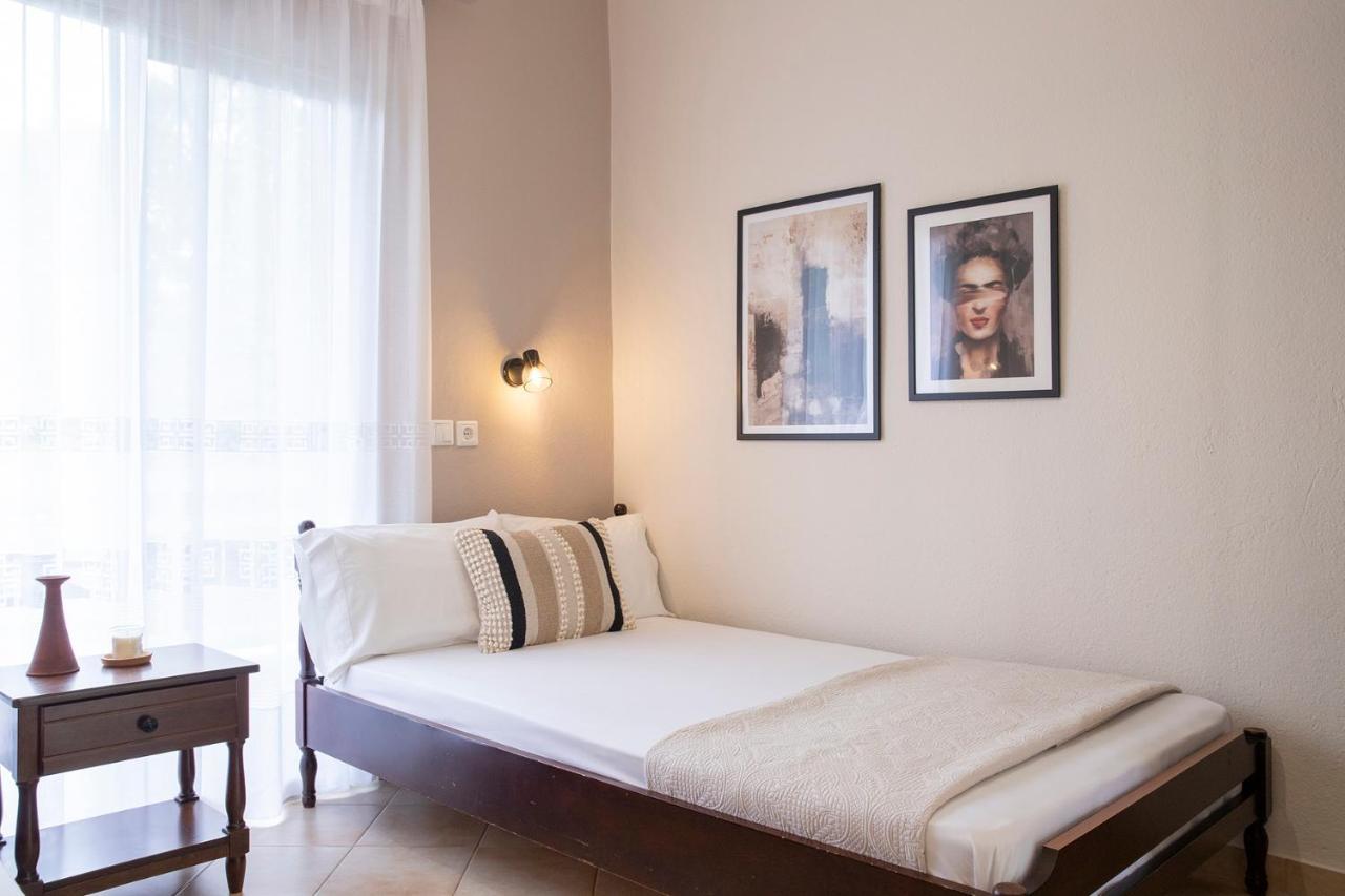 Апартаменты Elena Luxury Living Паралия-Скотинас Экстерьер фото